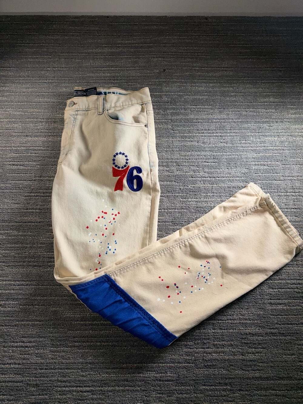 FISLL NBA Philadelphia 76ers Men's Slim Distressed Denim Jeans 36x32